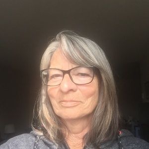 Meet your Posher, Vicki